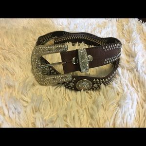 Women’s rhinestone belt